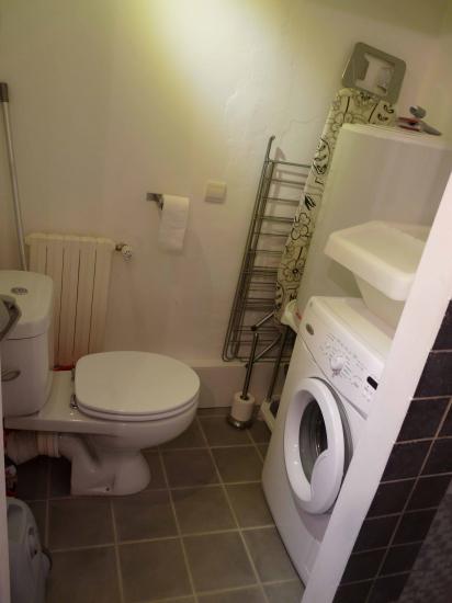 Le cellier et les WC